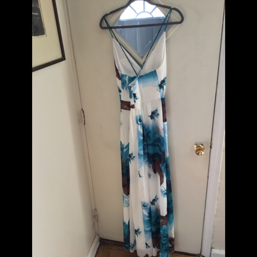 Fully line floral maxi dress with side split